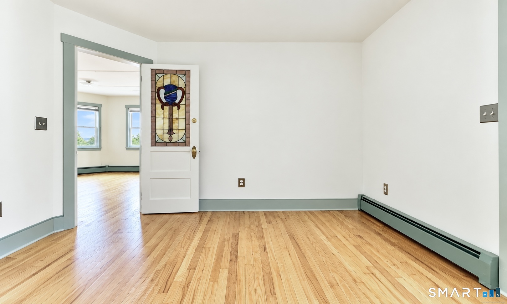 71 Hillside Avenue Milford CT 06460