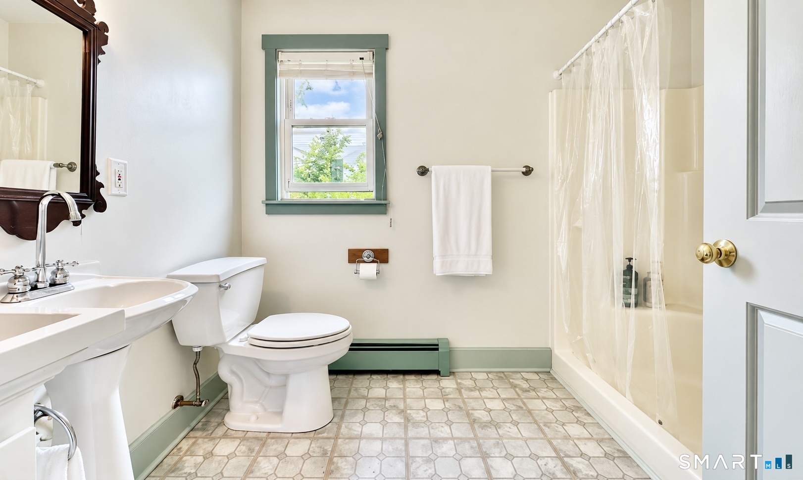 71 Hillside Avenue Milford CT 06460