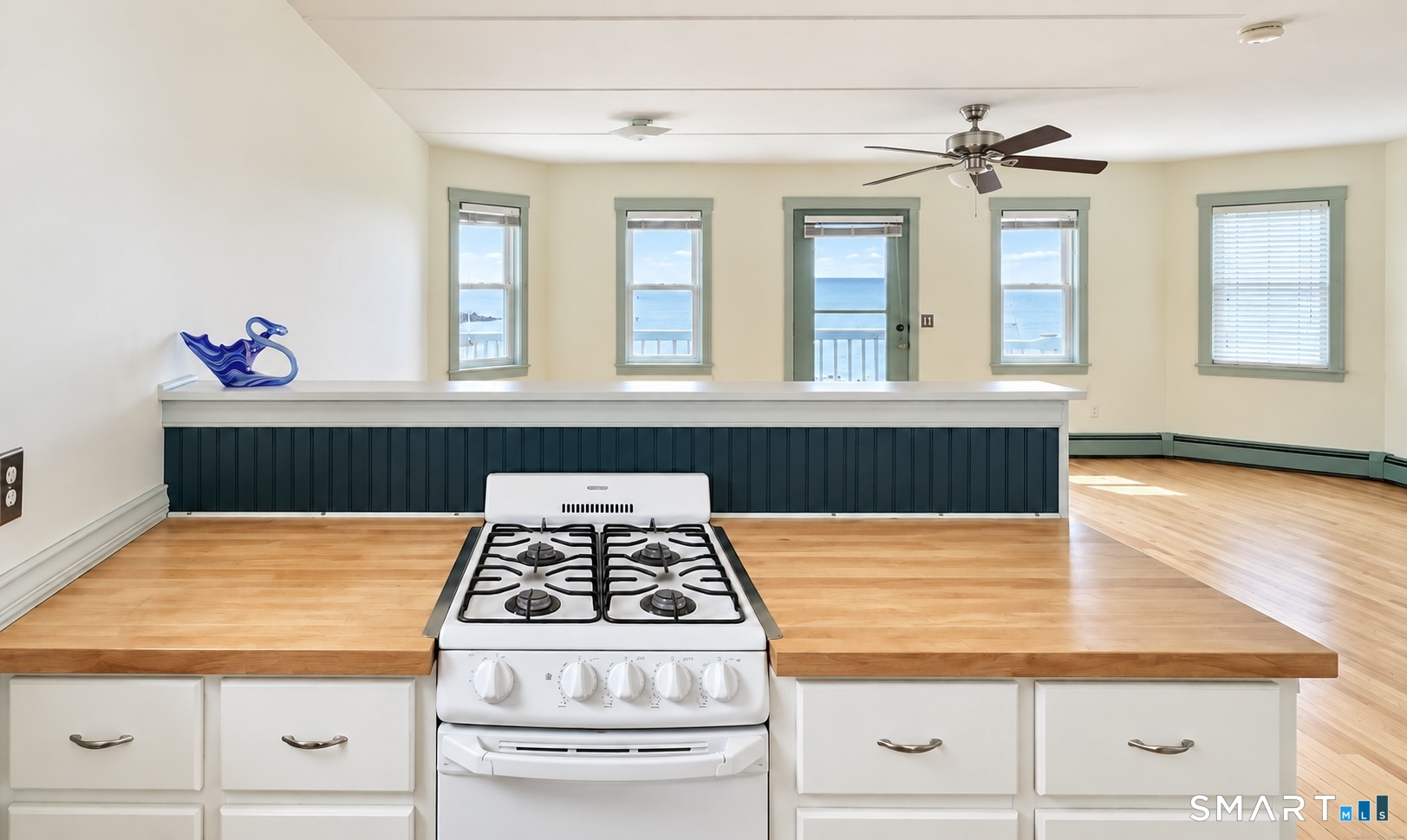 71 Hillside Avenue Milford CT 06460