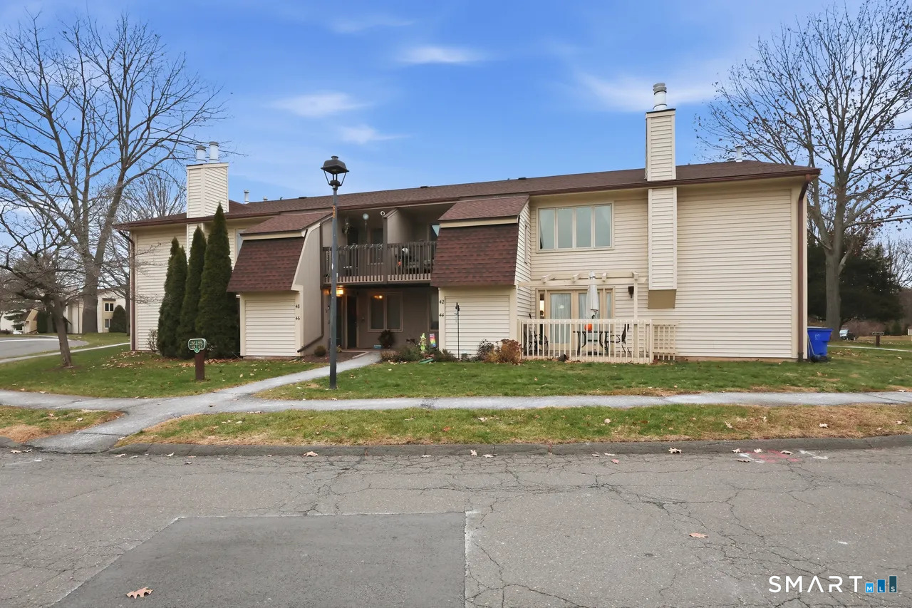 46 Little Oak Lane Rocky Hill CT 06067