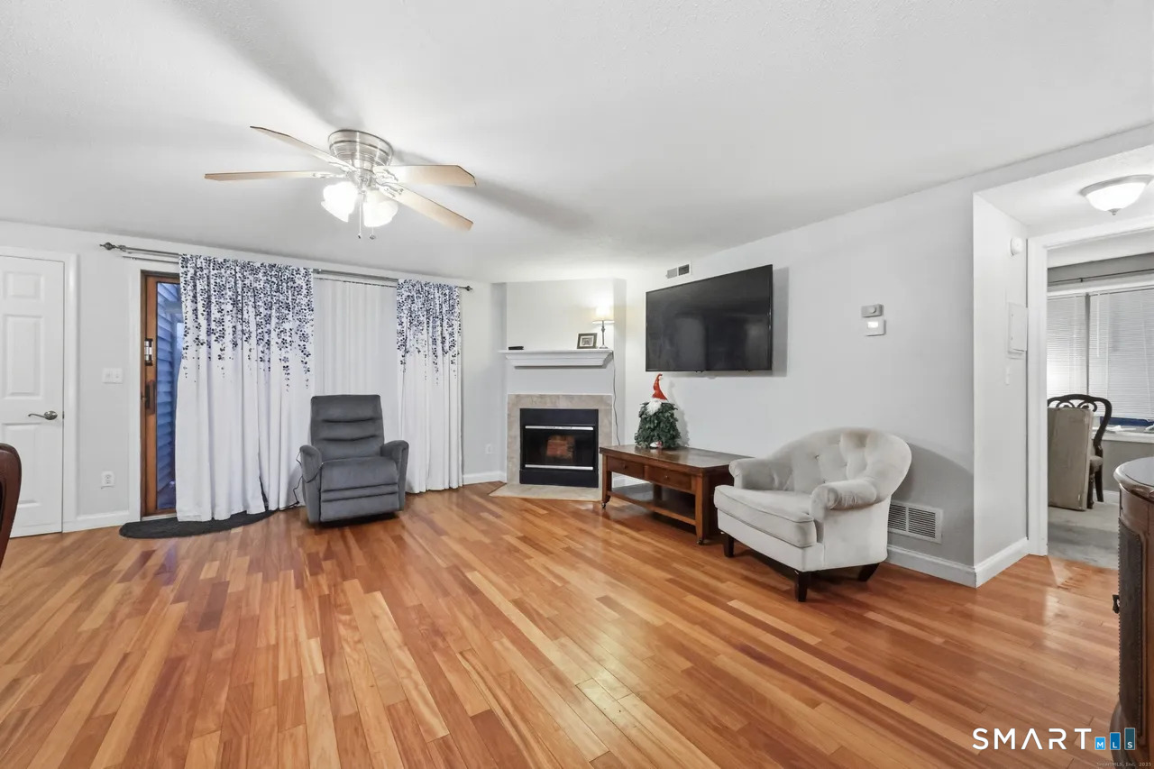 46 Little Oak Lane Rocky Hill CT 06067