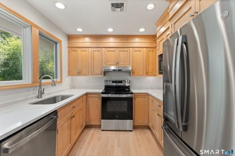 65 Bailey Road Fairfield CT 06825