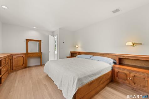 65 Bailey Road Fairfield CT 06825