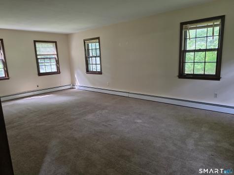 8 Squire Lane Shelton CT 06484