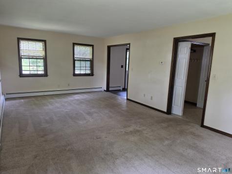 8 Squire Lane Shelton CT 06484