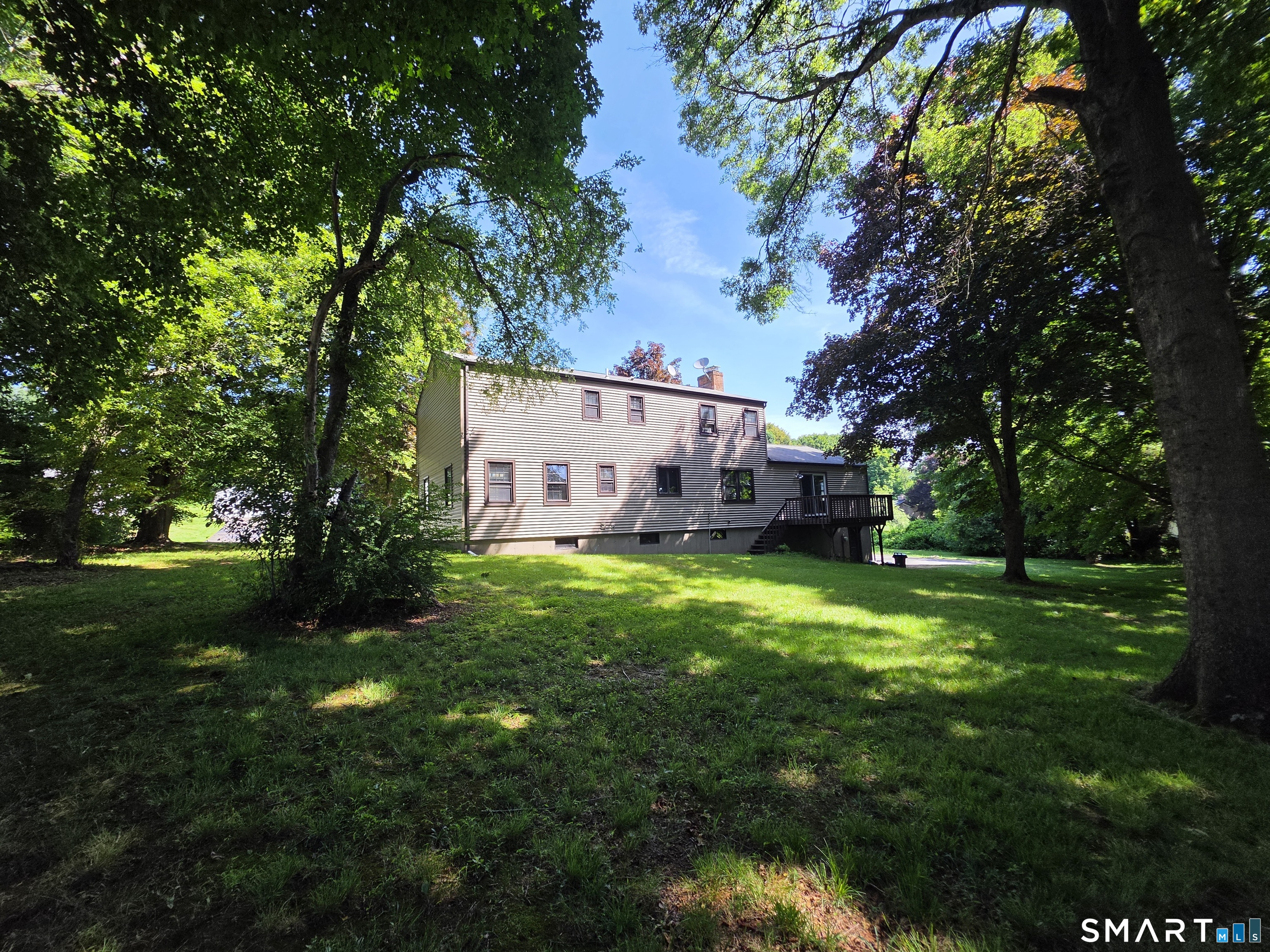 8 Squire Lane Shelton CT 06484