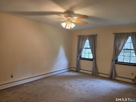 8 Squire Lane Shelton CT 06484