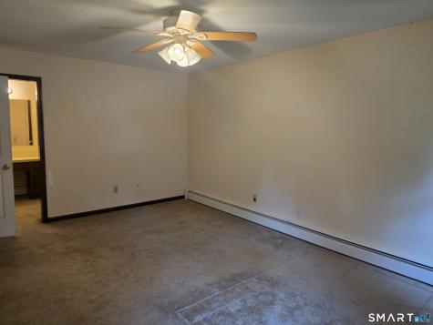 8 Squire Lane Shelton CT 06484