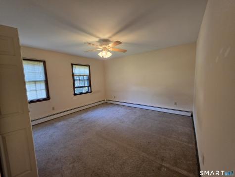 8 Squire Lane Shelton CT 06484