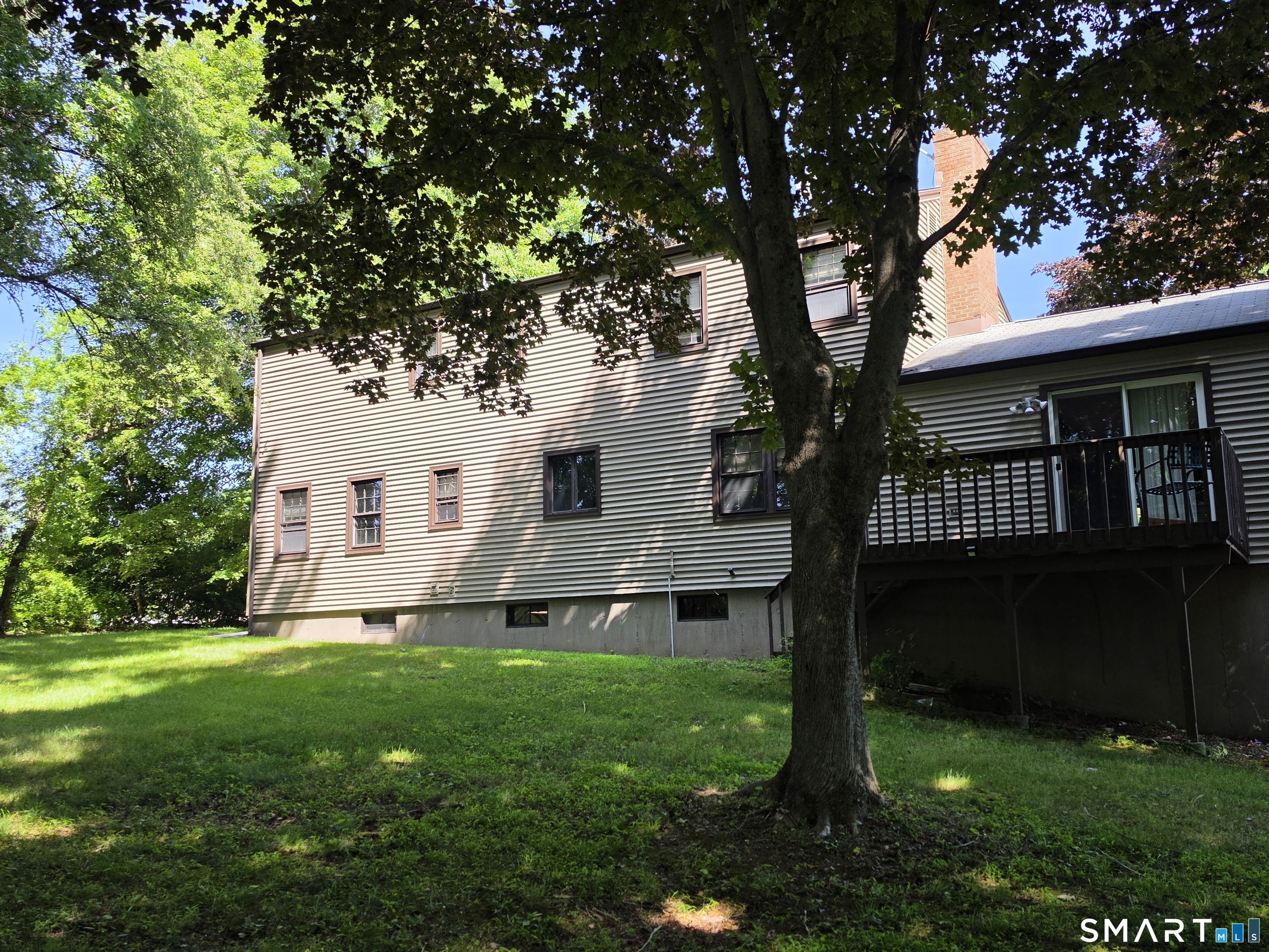 8 Squire Lane Shelton CT 06484