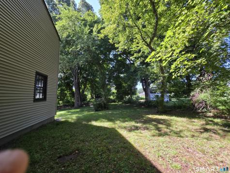 8 Squire Lane Shelton CT 06484