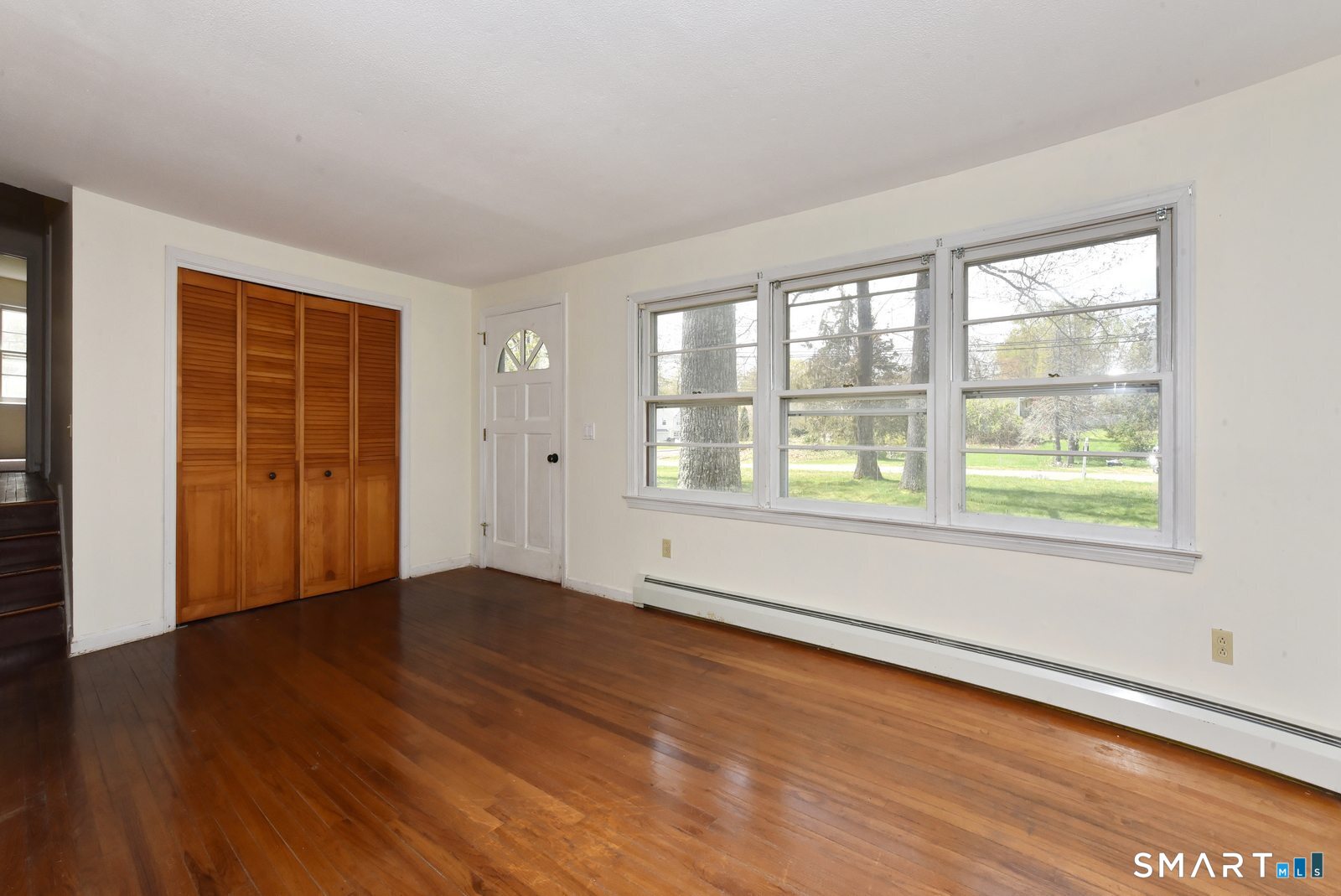 18 Old Young Street East Hampton CT 06424