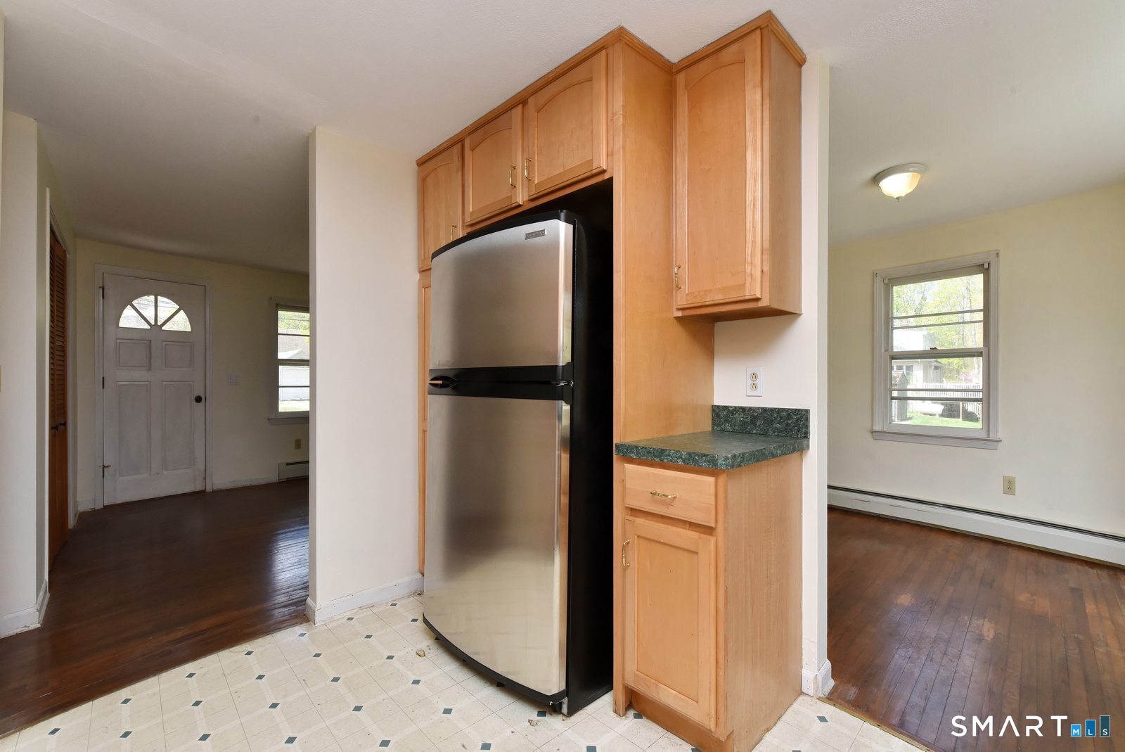 18 Old Young Street East Hampton CT 06424