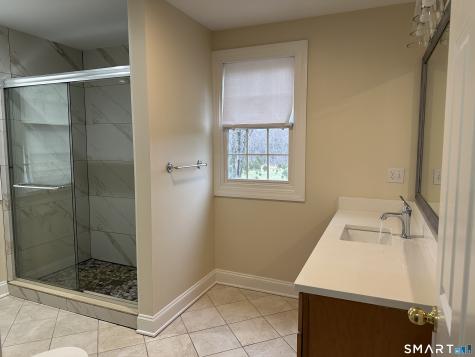 128 Center Road Easton CT 06612