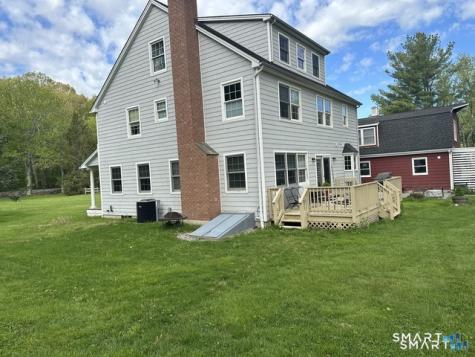 128 Center Road Easton CT 06612