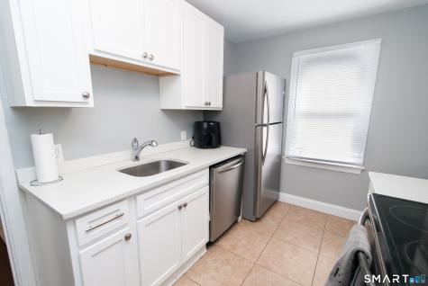 435 Ruth Street Bridgeport CT 06606