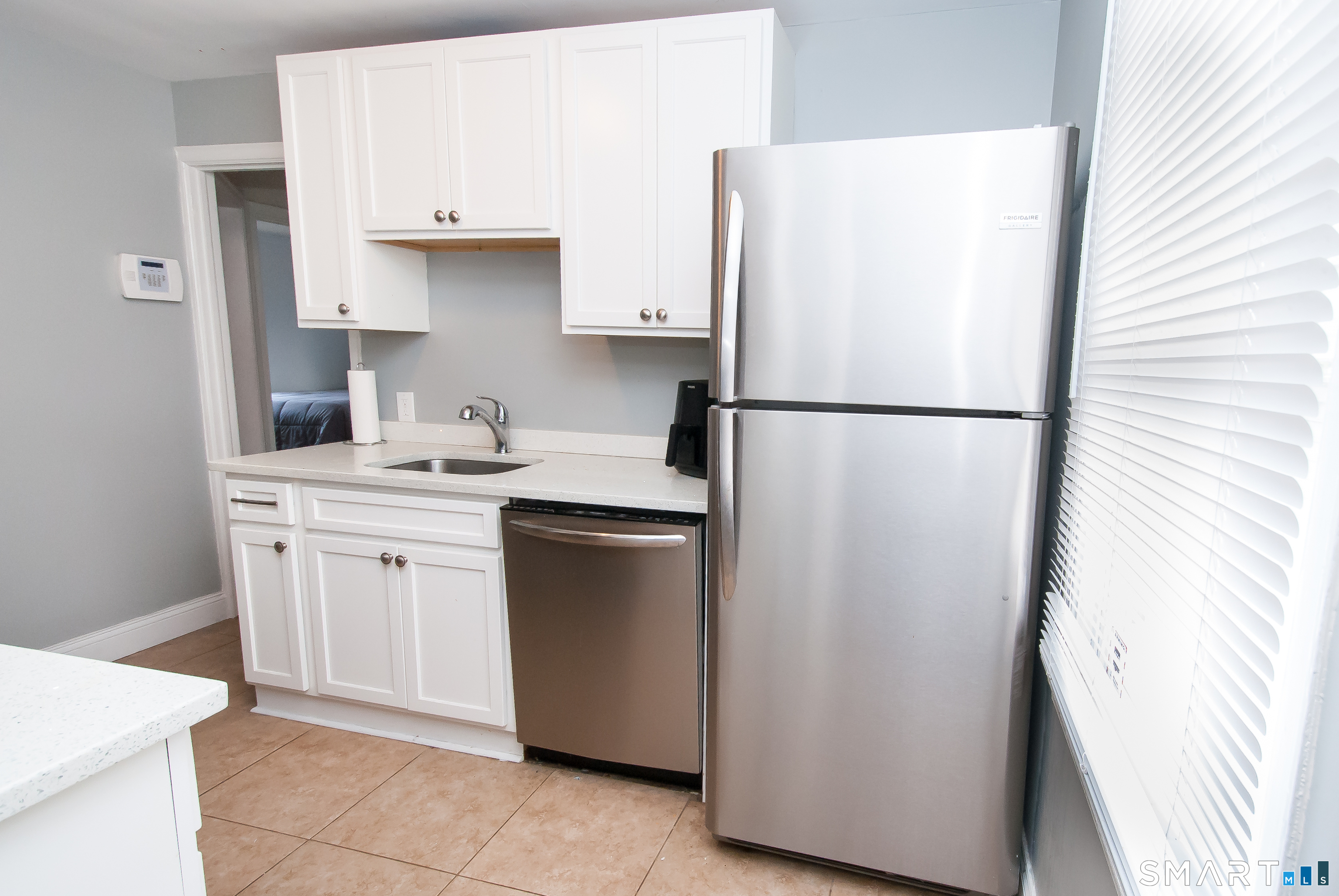 435 Ruth Street Bridgeport CT 06606