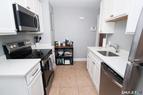 435 Ruth Street Bridgeport CT 06606