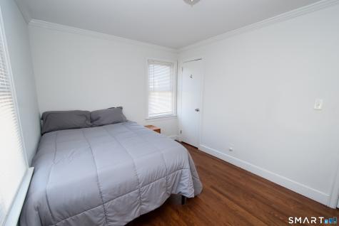 435 Ruth Street Bridgeport CT 06606