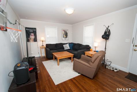 435 Ruth Street Bridgeport CT 06606