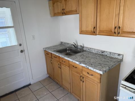 97 Bissell Street Manchester CT 06040