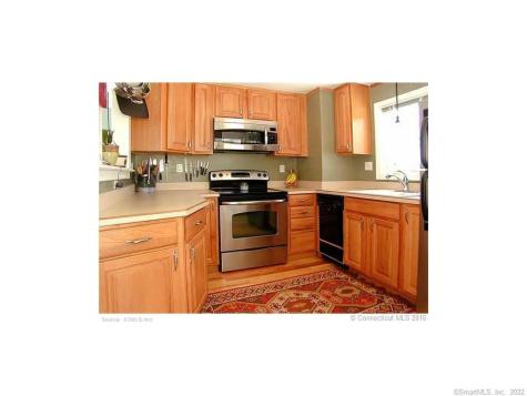 3 Sunset Trail Avon CT 06001