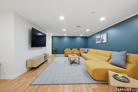 5 Sail Harbour Drive Sherman CT 06784