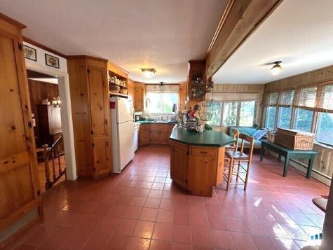 195 Linden Avenue Branford CT 06405