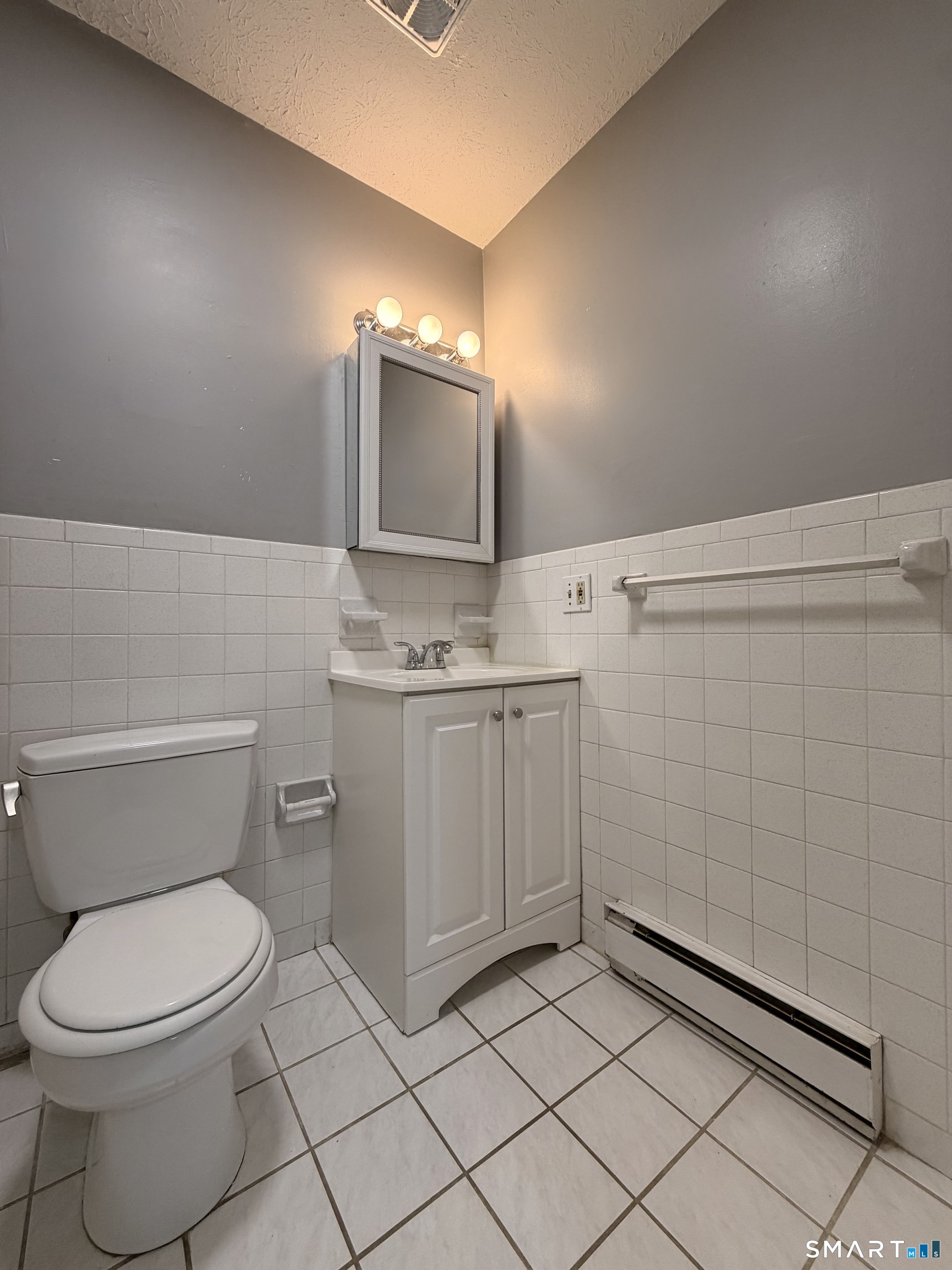 170 Canton Street West Haven CT 06516