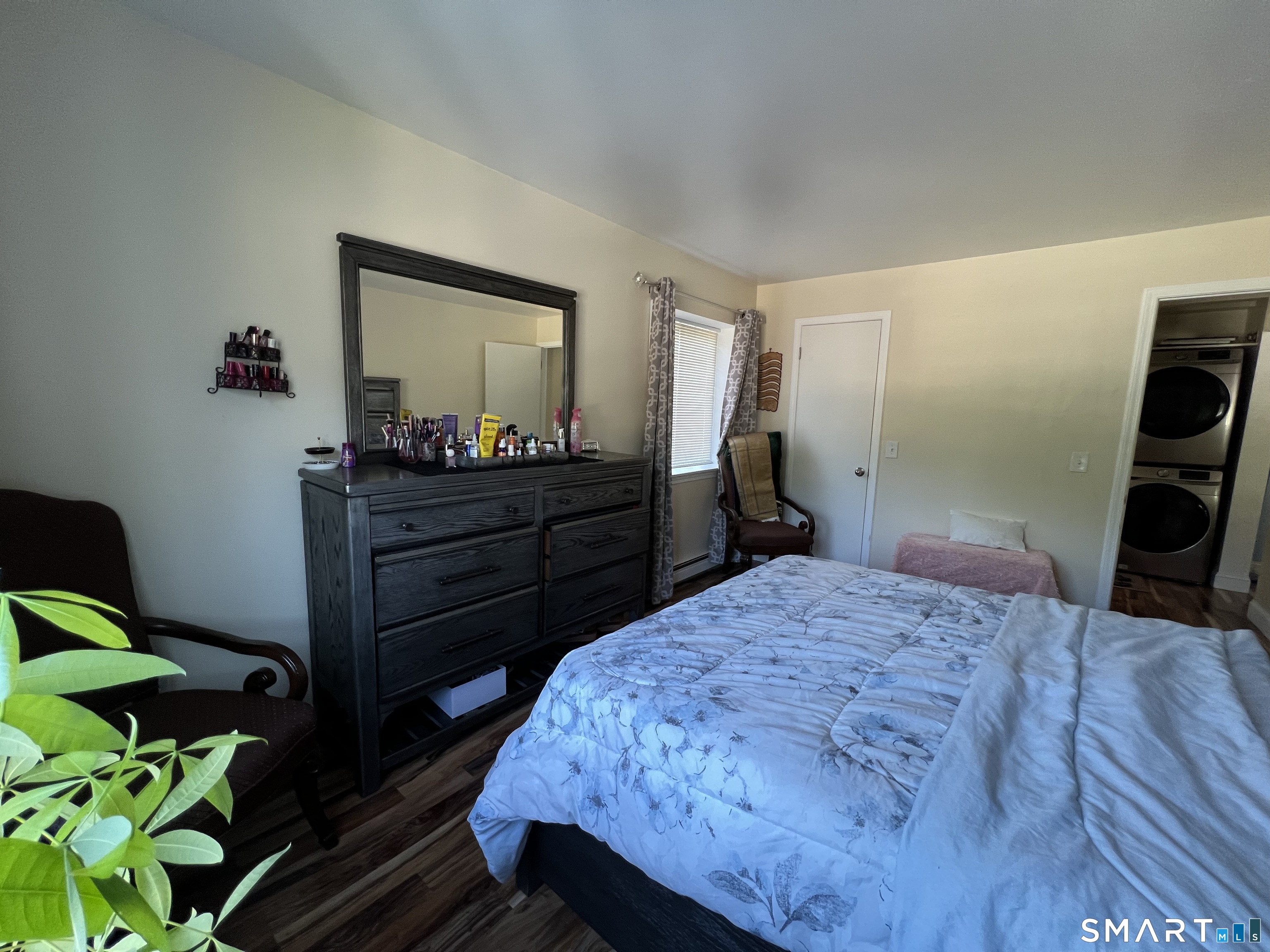 20 Teresa Place Bridgeport CT 06606