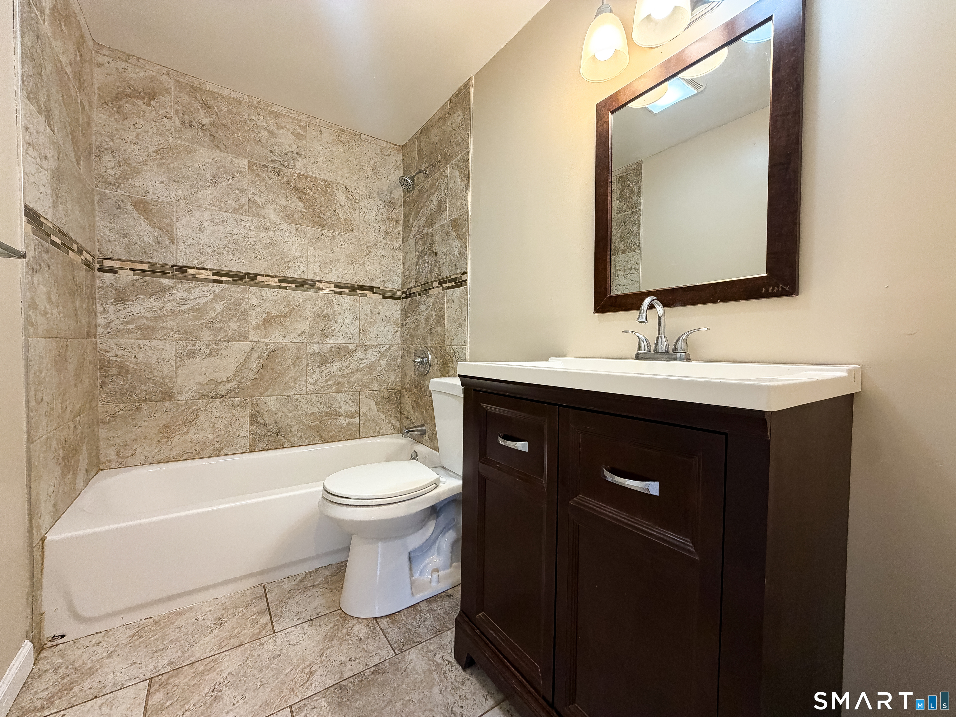 317 Lincoln Avenue Bridgeport CT 06606