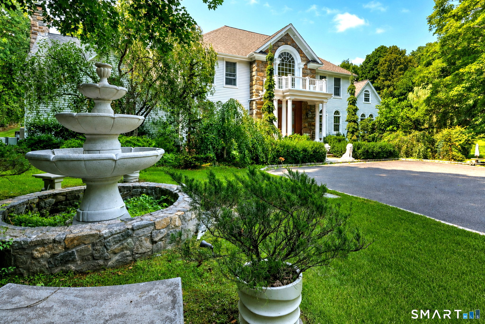 Trumbull CT 06611