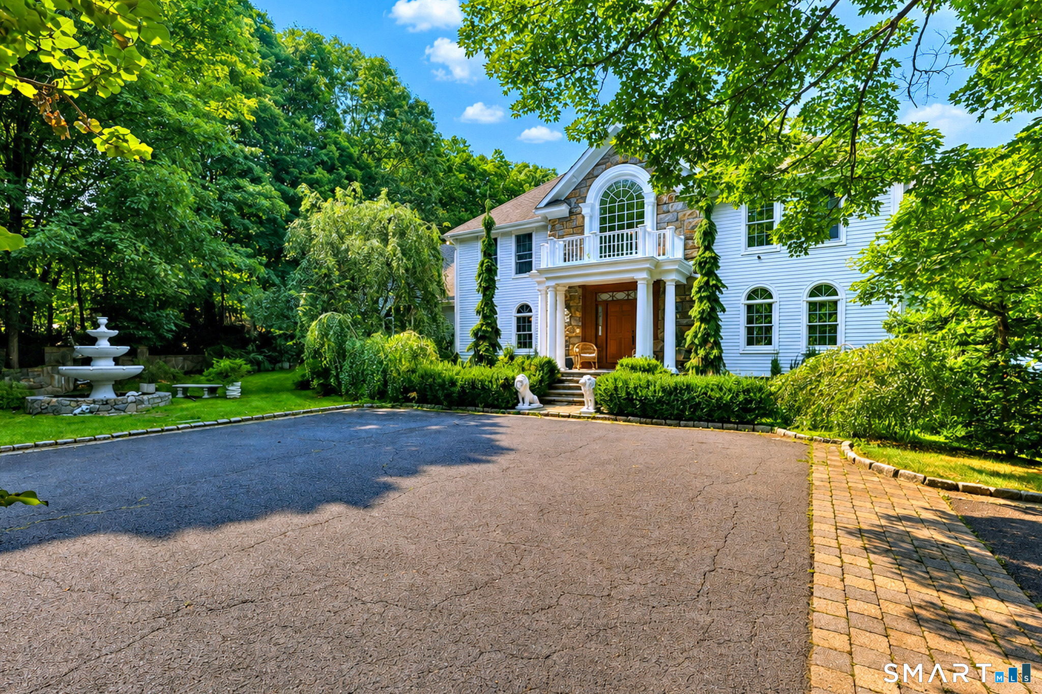 Trumbull CT 06611