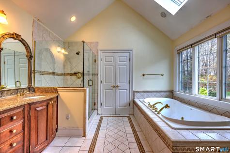 Trumbull CT 06611