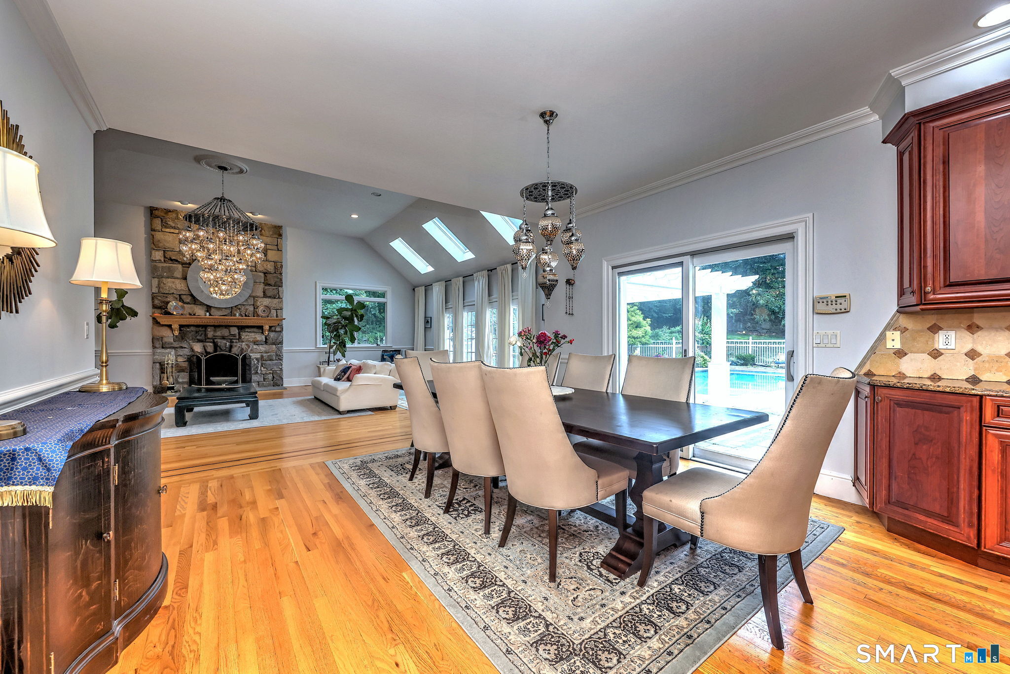 Trumbull CT 06611