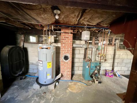 6 10TH Avenue Waterford CT 06385