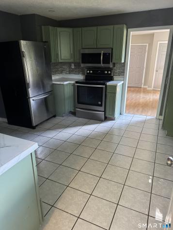 77 Tulip Street Bristol CT 06010