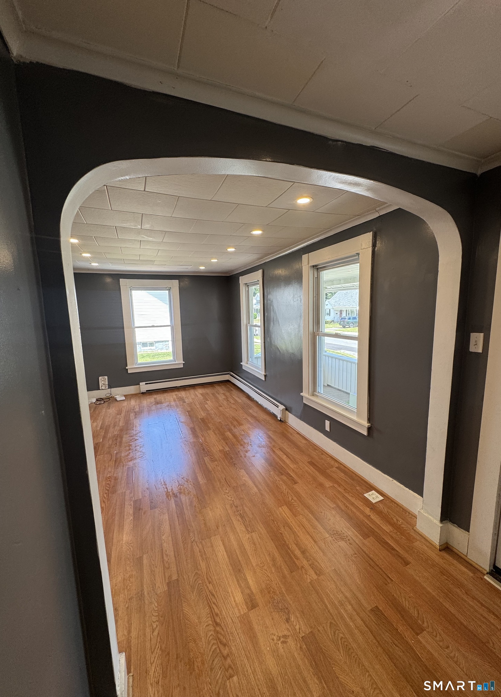 77 Tulip Street Bristol CT 06010