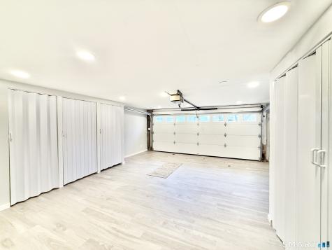 36 Center Drive Greenwich CT 06870