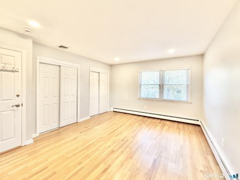 36 Center Drive Greenwich CT 06870