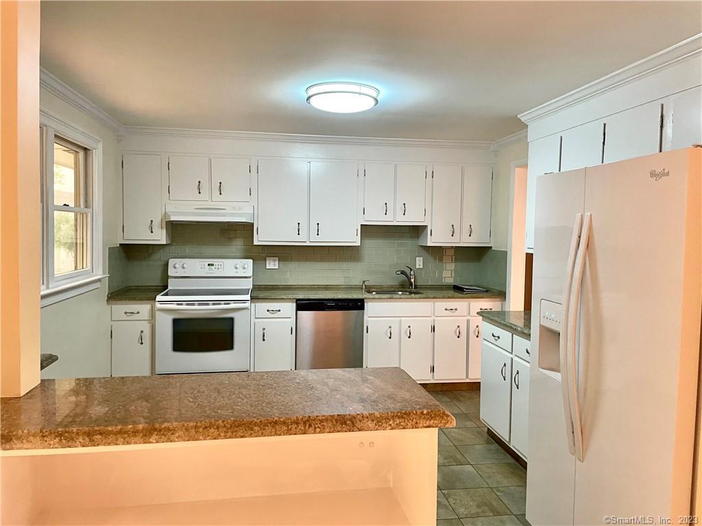 98 Soundview Drive Stamford CT 06902
