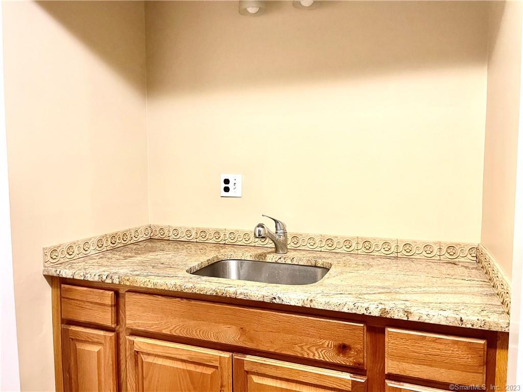98 Soundview Drive Stamford CT 06902