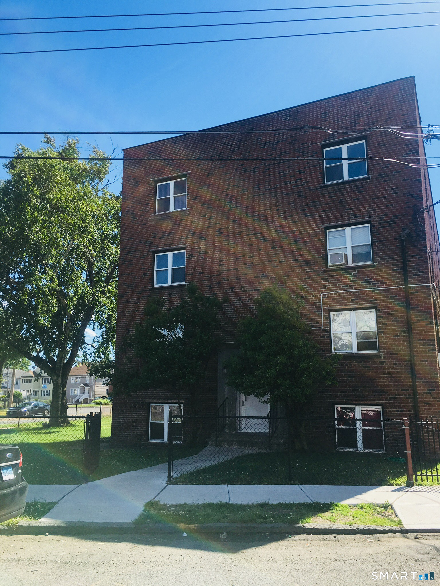 305 Parrott Avenue Bridgeport CT 06606