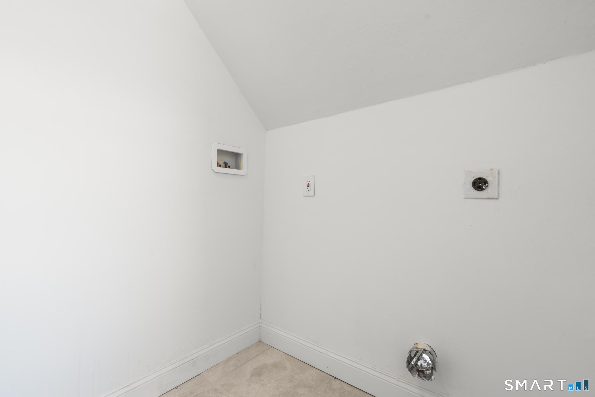 132 Bunker Hill Avenue Waterbury CT 06708