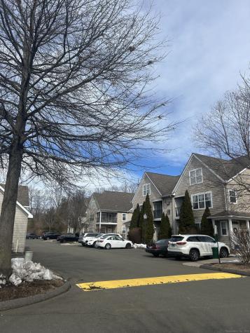 138 Hollow Tree Ridge Road Darien CT 06820