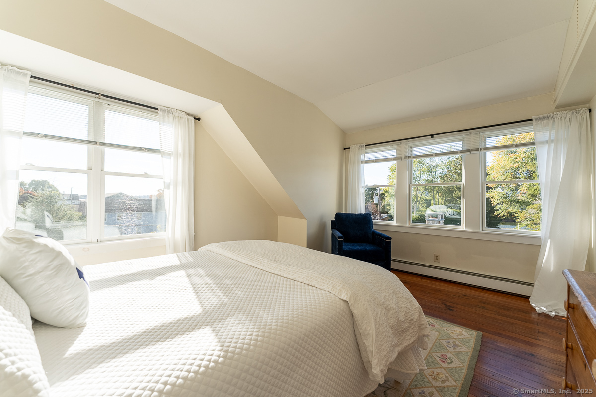 4 Coburn Avenue Stonington CT 06355