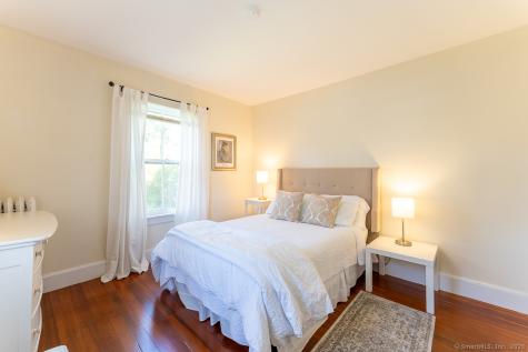 4 Coburn Avenue Stonington CT 06355