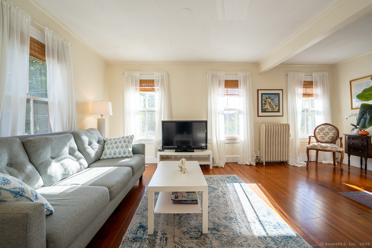 4 Coburn Avenue Stonington CT 06355