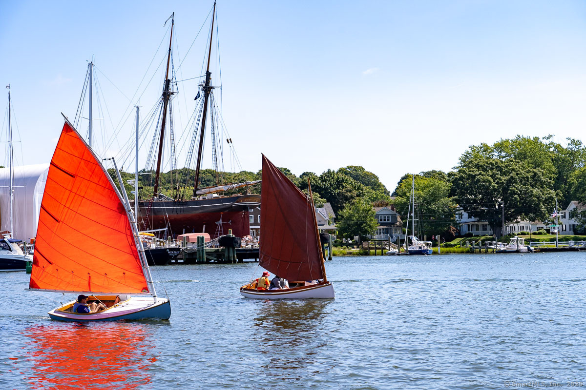 4 Coburn Avenue Stonington CT 06355