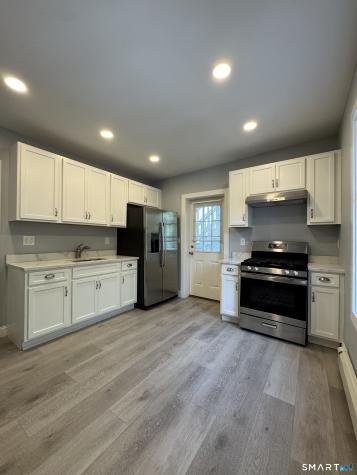 40 Clarks Hill Avenue Stamford CT 06902